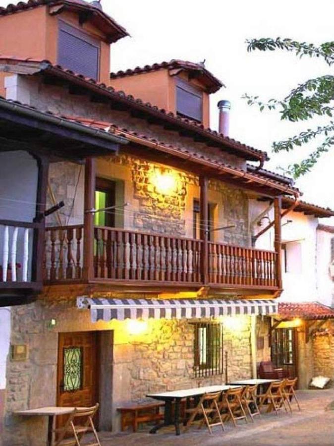 Pension Quintana Prellezo Exterior photo