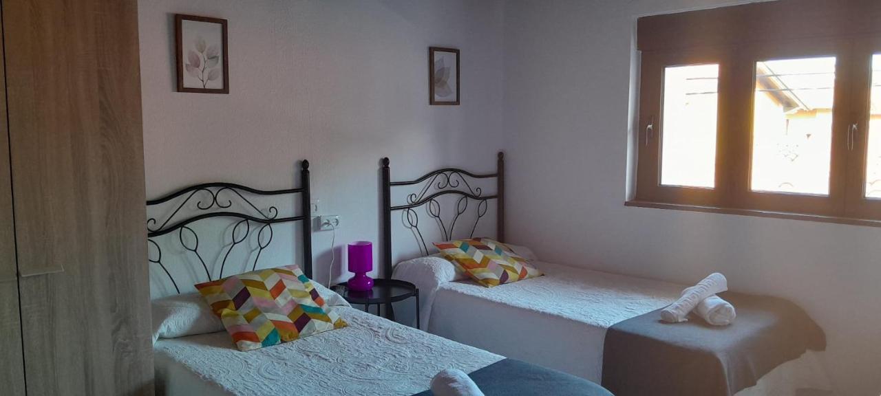 Pension Quintana Prellezo Exterior photo